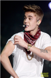 Justin Bieber រងការរិះគន់ថា ឈ្លើយ ពីសំណាក់ សារព័ត៌មាន