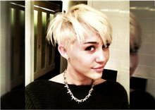 តារាចម្រៀងស្រីល្បី នាង Miley Cyrus ប្តូរម៉ូដសក់ដូចប្រុស