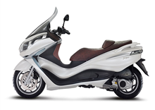 ម៉ូតូ Piaggio X10 500  ស៊េរីថ្មី ឆ្នាំ២០១៣