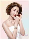 ស្រីស្អាត Go Jun Hee លេចធ្លោ ដោយ​​ make-up ពណ៌​​ទឹកក្រូច​(វីដេអូ)