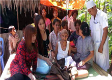 ទឹម រដ្ឋា មាន​ទឹកចិត្ត​សប្បុរសធម៌ ជូន​អណ្តូង​ស្នប់​ដល់​ដូន​ចាស់ នៅ​ខេត្ត​កំពង់ឆ្នាំង