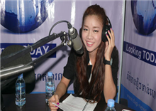 លាង សុផាឡែន អួតពី​សន្ទុះ​ការងារ​កើន​ឡើង និងបង្ហាញ​សញ្ញាណ​ចង់​បាន​ប្តី (មានវីដេអូ)