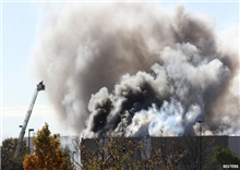 Hot : យន្តហោះធ្លាក់ បុកចំសំណង់អាគារ ព្រលានយន្តហោះ សម្លាប់មនុស្សហោចណាស់ ៤ នាក់ ៥ នាក់ទៀត រងរបួសធ្ងន់