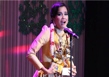 ដួង ម៉ាណា ស្រក់ទឹកភ្នែក ព្រោះពានទី២