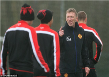 David Moyes ពង្រឹងការហ្វឹកហាត់ និងបង្កើនភាពជិតស្និត ដោយលេងស្វាដណ្តើមបាល់ មុនពេលប៉ះ Olympiakos យប់នេះ