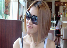 ឆយី ឮថាលួចមានទំនាក់ ទំនងស្នេហាជាមួយមន្រ្តី ធំម្នាក់
