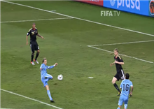 ទស្សនា Top 10 គ្រាប់បាល់ដ៏អស្ចារ្យ កាលពី World Cup 2010 (មានវីដេអូ)