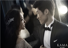 ក្រលេកមើល រូបថតរៀបការ ដ៏ផ្អែមល្ហែមរបស់ Park Ji Sung និង​ ភរិយា