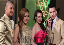 ឆ័យ លី ដាឡែន កាត់ចំណងដៃយ៉ាងឡូយ ឆាយអាងមានអ្នកឧបត្ថម្ភ