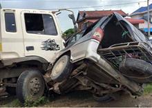 រថយន្តដឹកស៊ីម៉ង់ត៏ បុករថយន្ត តួរីសពេញមួយទំហឹង នៅស្រុកកណ្តាលស្ទឹង ស្លាប់ និងរបួសធ្ងន់ស្រាល