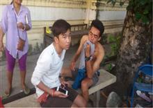 ក្មេងស្ទាវ​បើក​រថយន្ត​ បុករះ​ពី​កោះពេជ្រ​ មកជិត​ព្រះបុរមរាជវាំង​ ត្រូវ​ជន​រងគ្រោះ​តាម​វាយខ្ទេចរថយន្ដ