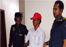 ឧត្តមសេនីយ៍ ពេជ្រ ព្រហ្មមុន្នី ត្រូវបានចាប់ខ្លួន ពីបទជ្រៀតជ្រែក​​​ ការងារសាធារណៈ និង ប្រើប្រាស់