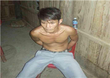 ខឹងក្មេងប្រុស រងគ្រោះ ឈ្លោះជាមួយ កូនរបស់ខ្លួន ចាប់ចងក និងចងមាត់ ជាន់ពន្លិចទឹកស្លាប់ ត្រូវជាប់ខ្នោះ