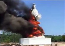 មេទាហានជើងទឹក ដឹកនាំកម្លាំង ដេញ​ ជនជាតិវៀតណាម ដែលធ្វើពិធីសាសនា លើកោះខ្មែរ