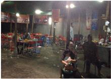 មន្ត្រីអាវុធហត្ថ លើផ្ទៃប្រទេសម្នាក់ ដកកាំភ្លើងបាញ់ មួយគ្រាប់ ផ្អើលហាងផឹកស៊ី នៅម្តុំផ្សារមាន់អាំង