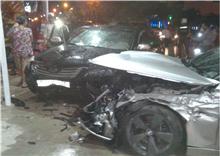 អំណាចគ្រឿងស្រវឹង អ្នកបើករថយន្ដ BMW បុករះម៉ូតូនិង រថយន្ដ៥គ្រឿង ស្លាប់ ម្នាក់ របួសពីរនាក់