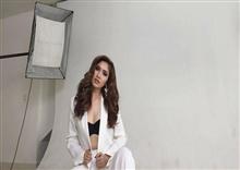 នៅ សូនីតា ដល់​ថ្នាក់​ចំណាយ​លុយ ដើម្បី​ទាញ​បាន​ប្រជា​ប្រិយភាព ក្នុង​បណ្ដាញ​សង្គម ​Face​book