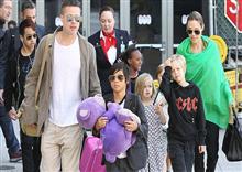នាង Angelina Jolie ទទួល​បាន​សិទ្ធិ​គ្រប់​គ្រង​កូន ខណៈ Brat Pitt ចង់​ផ្សះ​ផ្សា ​ជីវិត​ប្តី​ប្រពន្ធ​ជា