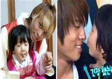 ក្មេងប្រុសម្នាក់ស្រាប់តែមានប្រតិកម្មគួរឲ្យខ្លោចចិត្តទាំងនេះ ក្រោយដឹងថា Jonghyun បានបាត់បង់ជីវីត