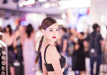 ឃើញរូបដ៏សិចសុីរបស់ នាង Due arisara គួរឲ្យច្រណែនដល់ហើយ