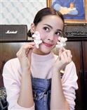 មិនធម្មតាមែន! Yaya Urassaya ឈ្នះពានកិត្ដិយសជាង ៨០ គ្រឿង ក្រោយប្រឡូកក្នុងវិស័យសិល្បៈរយៈពេល ១២ ឆ្នាំ