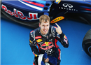 Vettel របស់​ក្រុម Red Bull បាន​ទទួល​ជ័យជម្នះ​ នៅ Japanese Grand Prix