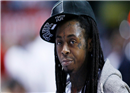 ជីវប្រវត្តិ របស់តារាចម្រៀង Rap ដ៏ជោគជ័យ Lil Wayne