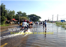 ទឹកជំនន់ចាប់ផ្តើម វាយលុកក្រុង សិរីសោភ័ណ និងស្រុកមង្គលបុរី យ៉ាងគំហុក