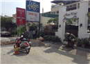 ខឹងគេមកជល់កែវ និយាយផ្ដោះផ្ដងជា មួយសង្សារ បាញ់ផ្អើលពេញ ហាងមេនញូ