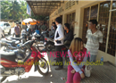 ចុះបង្ក្រាបទីតាំង ជួញដូរផ្លូវភេទ ឃាត់ ខ្លួនមេខ្លោង ពីរនាក់ប្ដីប្រពន្ធ
