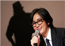 តារាជើងចាស់ ដ៏ល្បី Bae Yong Joon ប្រកាសថា មានទំនាក់ទំនងស្នេហា ជាមួយនារីវ័យ ក្មេងជាងខ្លួន ១៤ ឆ្នាំ