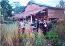 ក្រុមចោរ ប្រដាប់អាវុធ ចូលប្លន់នៅខ្ទមស្រែ បាញ់សម្លាប់ម្ចាស់ យកប្រាក់អស់ ១០លានរៀល
