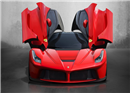 រថយន្ត Sport La​ Ferrari ១២ ម៉ាស៊ីន ស៊ីសំាងតិច
