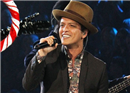 Bruno Mars ដណ្តើមបានលេខ ១ ជាលើកដំបូងក្នុង Billboard Chart 200