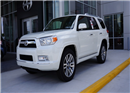 រថយន្តToyota 4Runner ម៉ូដែលថ្មី ឆ្នាំ២០១៣ ប្តូររាងថ្មី ទំនើប បំពាក់ប្រព័ន្ធ ការពារពីពន្លឺព្រះអាទិត្យ