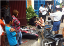 ឡង់​គ្រីស័របុក​រះ​ម៉ូតូ​ជិត ១០​គ្រឿងនៅ​មុខ​គ្លីនិក​គឹម​សុង ស្លាប់​ស្ដ្រី​​វៀត​ណាម​ម្នាក់ (មានវីដេអូ)