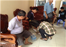 ចាប់ខ្លួន ជនជាតិ ៣ នាក់ ពីបទ ជួញដូរ ថ្នាំញៀន នៅផ្ទះសំណាក់ សំណាងល្អ (មានវីដេអូ)
