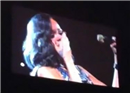 Rihanna រំភើបពេកដល់យំលើឆាក ពេលសំដែង Concert នៅបារាំង (មានវីដេអូ)