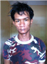 ឈរហៅម៉ូយ ឲ្យស្រីរកស៊ីផ្លូវភេទ បានម្នាក់ រួចឆក់ទូរស័ព្ទដៃ  គេរត់មិនរួច មកជាប់ អន្ទាក់អាវុធហត្ថ