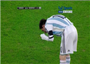 ចុមម៉េចអីចឹង? Messi បានក្អួតចង្អោរ នៅក្នុងតារាងប្រកួត ក្នុងការប្រកួតស្មើ របស់អាហ្សង់ទីន (មានវីដេអូ)