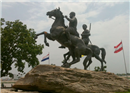ដាវរូបសំណាក តេជោមាស នៅមុខវត្ដ ឧណ្ណាលោម មិនបាត់ទេ, ក្រោយបាក់មន្ដ្រី អាជ្ញាធររើសទុក