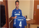 Cesc Fabregas ត្រូវបានតោខៀវ Chelsea ទិញចូលបានសំរេច