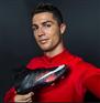 Ronaldo ទទួលបានស្បែកជើងថ្មី ជាមួយនឹងការច្នៃរូបភាព ទាក់ទងពីទឹកដីកំណើតកីឡាករ