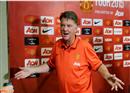 លោក Van Gaal មានការភ្ញាក់ផ្អើល និងស្រាយបំភ្លឺថា កីឡាករអាថ៌កំបាំងដែល ចង់ទិញគឺមិនមែនជាខ្សែប្រយុទ្ធទេ