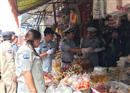 មន្រ្តីកាំកុងត្រូល ចុះពិនិត្យទំនិញនៅផ្សារជម្ពូវ័ន្ដ និង ចោមចៅ, ពិសោធន៍តាមម៉ាស៊ីនភ្លាមៗ តែរកមិនឃើញ...