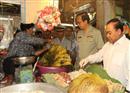 អស់ស្ទះ! បង្គាក្នុងផ្សារអូរឬស្សី ត្រូវបានរកឃើញមានដាក់ជាតិហ្វកម៉ាលីន ការពារកុំឲ្យស្អុយ